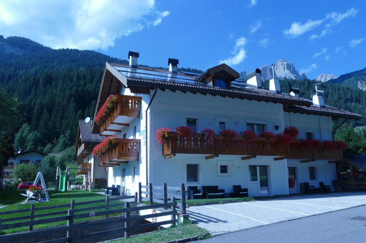 Villa Artic Apartments Campitello di Fassa Εξωτερικό φωτογραφία